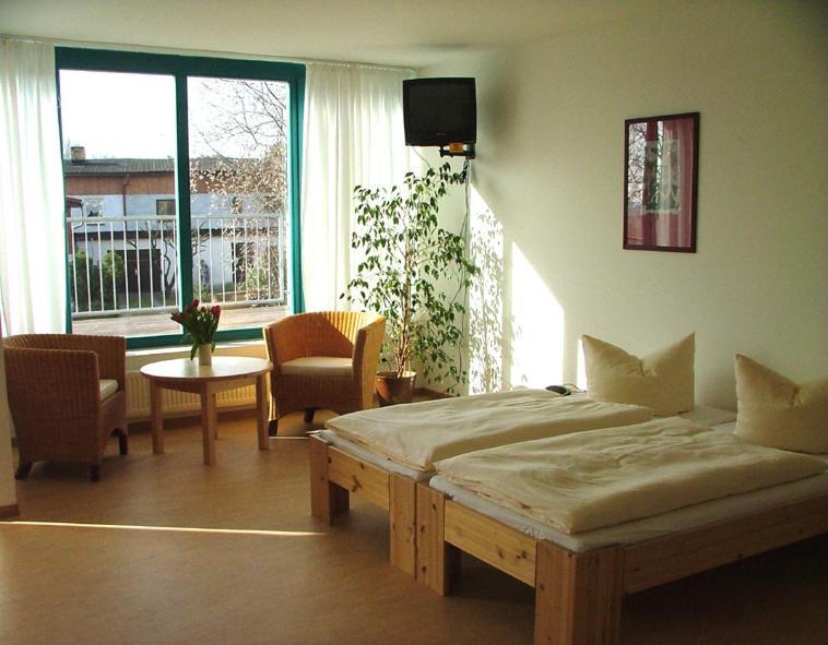 Doppelzimmer 12 Gaestehaus Muehlenstein Bad Sulze Luaran gambar
