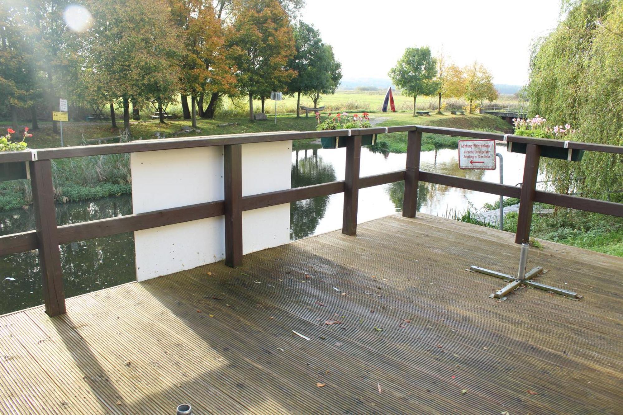 Doppelzimmer 12 Gaestehaus Muehlenstein Bad Sulze Luaran gambar